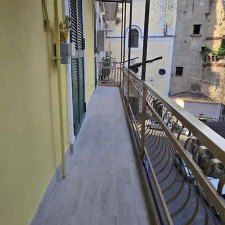 La Dimora Di Parthenope A Pontenuovo Apartment