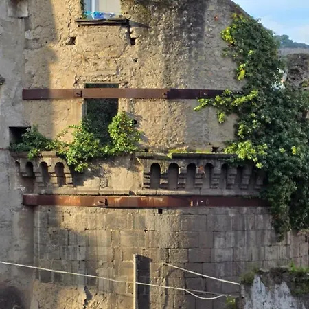 La Dimora Di Parthenope A Pontenuovo Apartment *